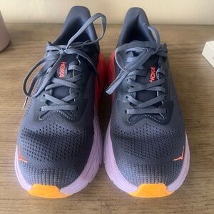 Hoka Arahi 7 women's